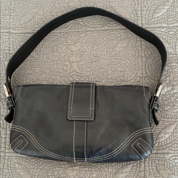 Coach Black Leather Shoulder Bag - Picture 5 of 16